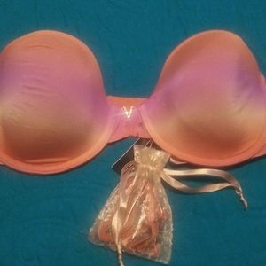 Victoria Secret Strapless Bra